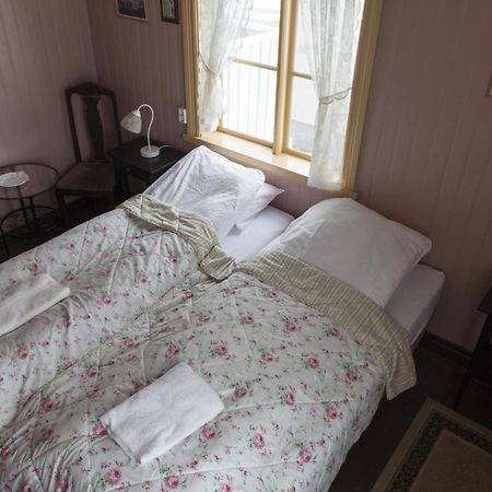 Einarshusid Guesthouse Bolungarvík Dış mekan fotoğraf
