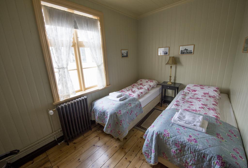 Einarshusid Guesthouse Bolungarvík Dış mekan fotoğraf